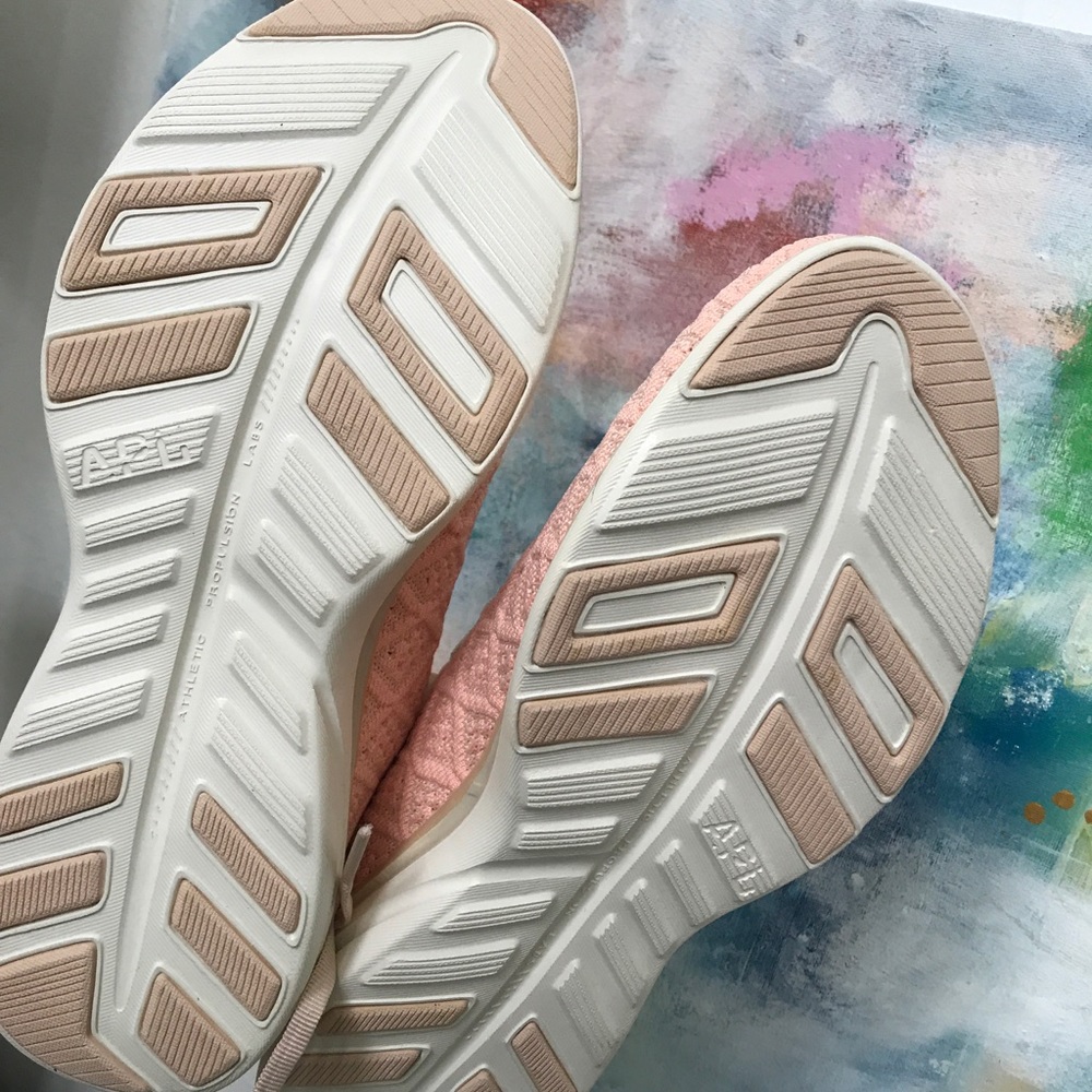 Apl Athletic Propulsion Labs View 4